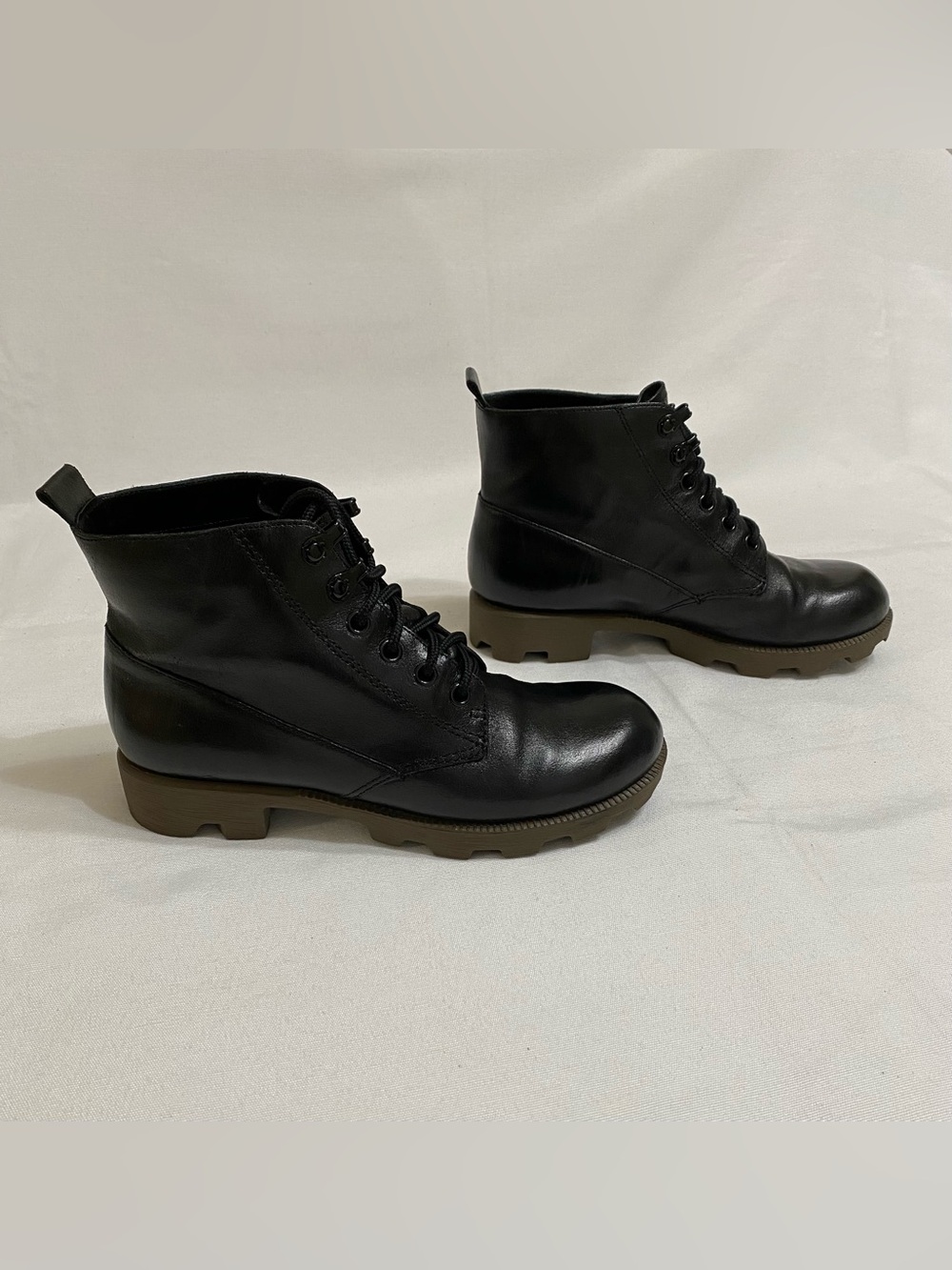 Women’s Theyskens’ Theory Yasmin Black Leather Booties Size 37